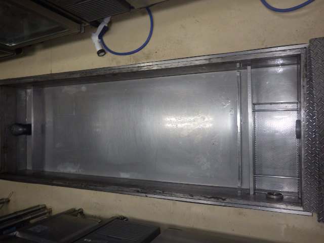 グリストラップ1か所目清掃後